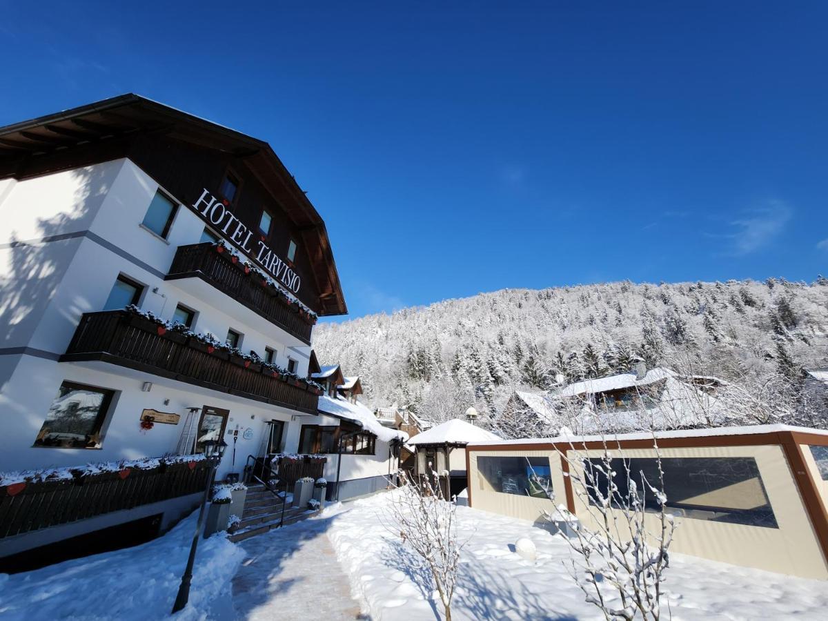 Hotel Tarvisio Four Seasons Exterior photo